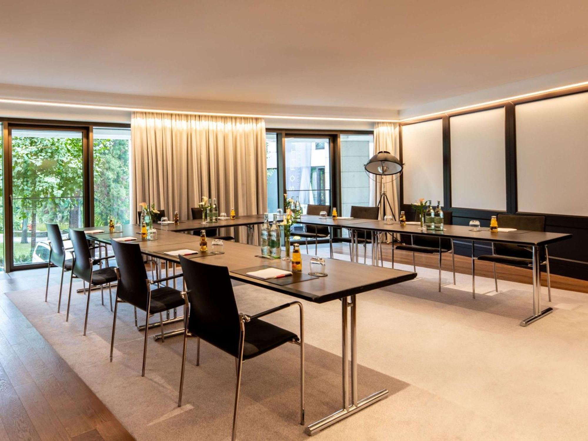 Sofitel Frankfurt Opera Ξενοδοχείο Φραγκφούρτη Εξωτερικό φωτογραφία Meeting room