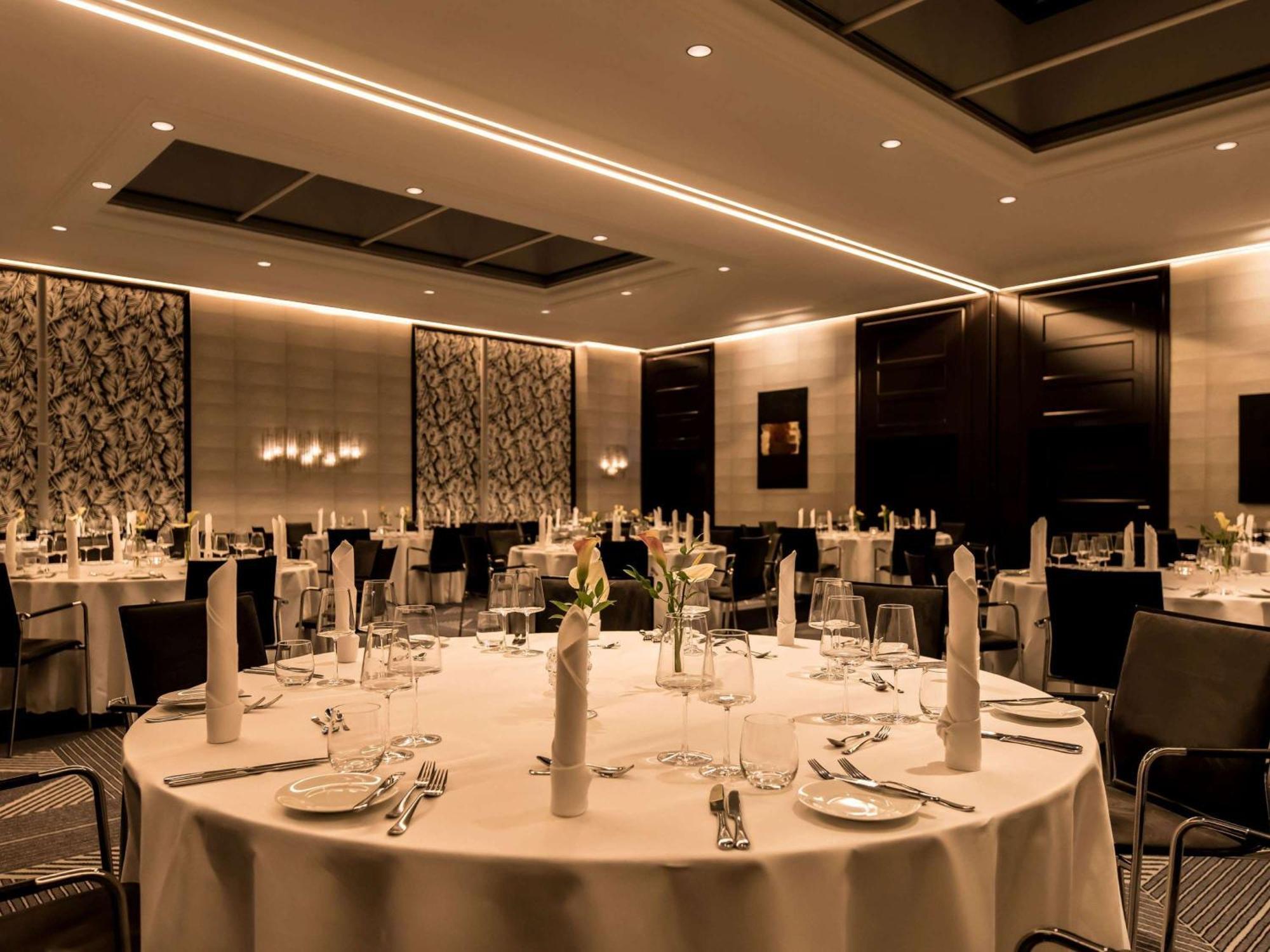 Sofitel Frankfurt Opera Ξενοδοχείο Φραγκφούρτη Εξωτερικό φωτογραφία The ballroom at the InterContinental London The O2